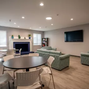 STR Behavioral Health Cedar Creek: Interior photo of the lounge area of our mental health treatment center.