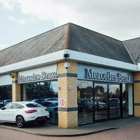 Stratstone Mercedes-Benz of Colchester Exterior