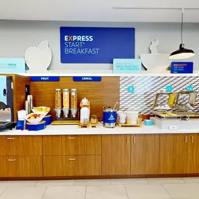 Bild von Holiday Inn Express & Suites Chicago Schaumburg by IHG