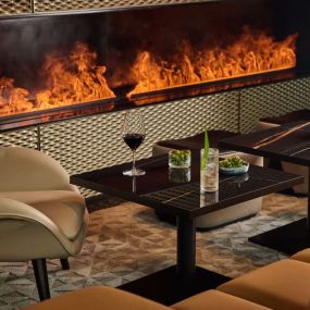 Brush Fireplace Lounge