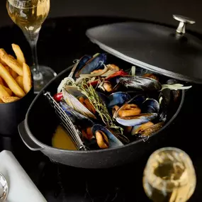 The Brush Moules Frites