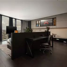 Suite bedroom