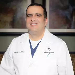 Dr. Moises Cabrera