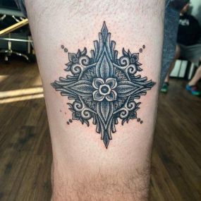 Bild von Coven Tattoo