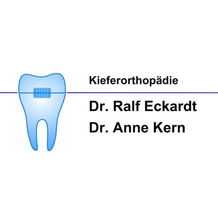 Logótipo de Dr. Eckardt & Dr. Kern Fachzahnärzte für Kieferorthopädie