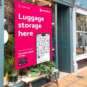 Bild von Nannybag Luggage Storage - Atelier des Lumières