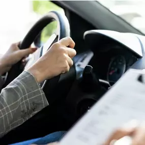 Bild von The Next Street - Marlborough Driving School