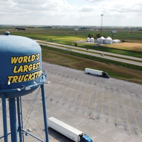 Bild von Iowa 80 - The World's Largest Truckstop