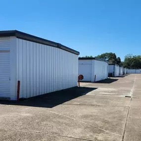 Interior Units - Extra Space Storage at 1400 S Durant St, Alvin, TX 77511