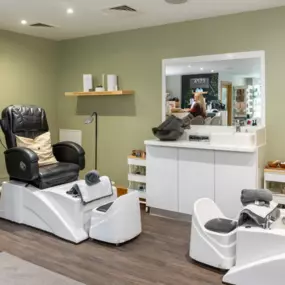 Pedicure Station at PURE Harbour Club Chelsea