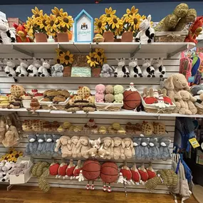 Einstein’s Attic
79 Main Street, Northport & 267 Main Street, Huntington