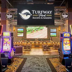 Churchill's Bourbon & Brew Bar & Grille at Turfway Park Racing and Gaming