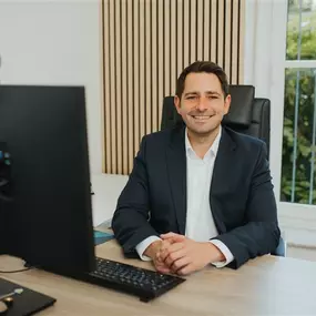 Mike Schmid - AXA Versicherung Joepen & Schmid OHG in Mönchengladbach