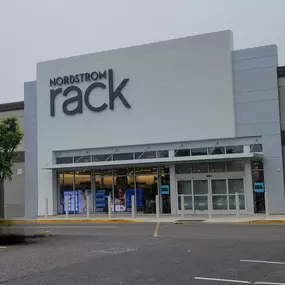 Bild von Nordstrom Rack Gardiner Manor Mall