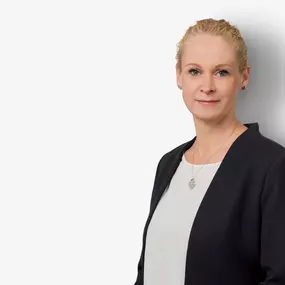 Anja Ide -AXA Versicherung Stefan Greten in Cloppenburg
