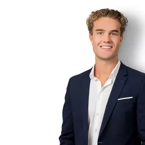 Tim Schrand - AXA Versicherung Stefan Greten in Cloppenburg