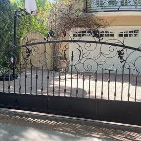 Bild von Novak Doors And Gates | Los Angeles Gate Repair & Installation