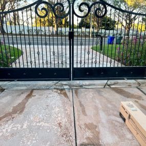 Bild von Novak Doors And Gates | Los Angeles Gate Repair & Installation