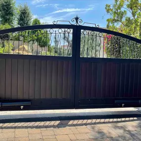 Bild von Novak Doors And Gates | Los Angeles Gate Repair & Installation