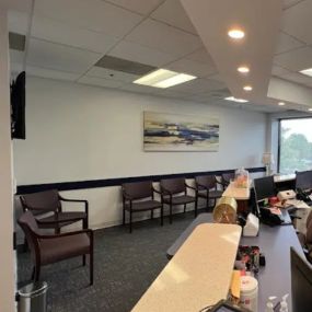 Butonsville-dental-office-waiting-area