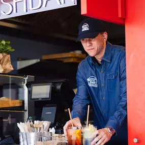 Bild von Fishbar | Originale Hamburger Fischbrötchen an den Landungsbrücken