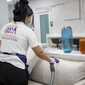 Bild von Maid In USA - Cleaning Service