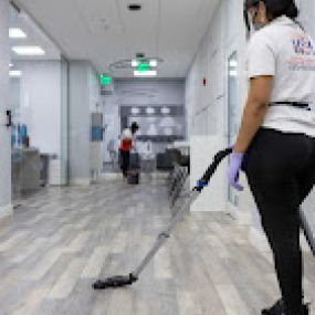 Bild von Maid In USA - Cleaning Service