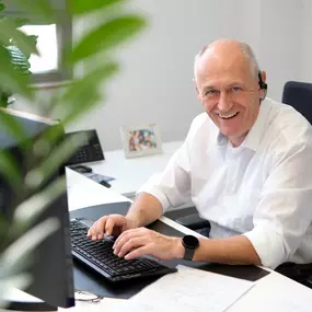 Innendienst Frank Franke - AXA Versicherung Stiefele GmbH - Kfz-Versicherung in Stuttgart