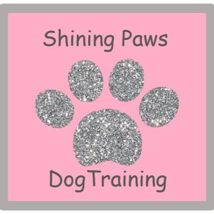 Logótipo de Shining Paws Dog Training