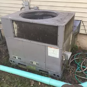 Bild von Tom's Heating & Air Conditioning
