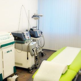 Bild von Haut- u. Laserzentrum am Harras Nikolaus J. Gagel + Dr.med. Isabella v. Bergwelt