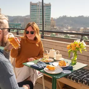 Bild von Rooftop Caffé at The Flat Iron Hotel