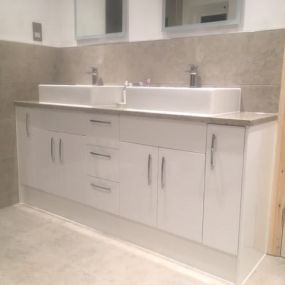 Bild von Richmond Tiling & Wet Rooms