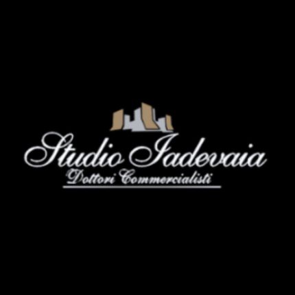 Logotipo de Studio Iadevaia