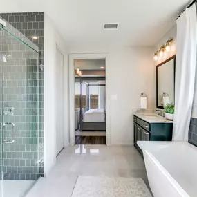 Estates at Stacy Crossing Model Owner's Bath