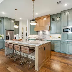 The Reserve at Watters Model Home Kitchen