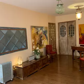 Bild von Juliette Moulin Thérapie transgénérationnelle, Hypnose, TABC, Révolution Solaire