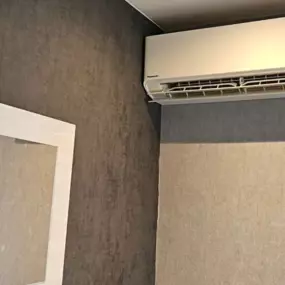 Panasonic airconditioners geven het hele jaar de meest comfortable temperatuur, verwarming in de winter, verkoeling in de zomer en zuivering van de lucht. 
het hoogste comfort tegen zeer beperkte energiekosten.