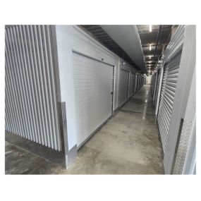 Interior Units - Extra Space Storage at 238 W 73rd Ter, Kansas City, MO 64114