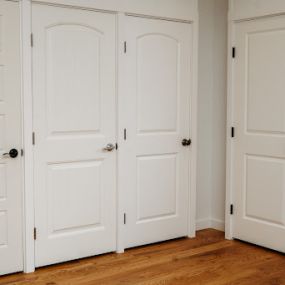 Bild von One Day Doors & Closets of Dallas