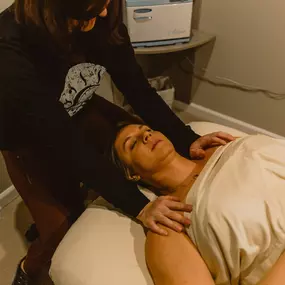 Prenatal Chiropractic Care Massage Therapy