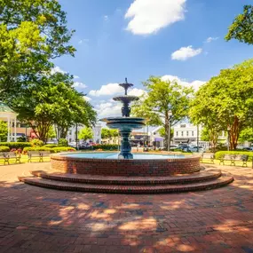 Take a stroll through Historic Marietta Square