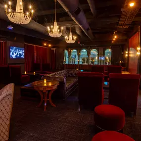 Savor impeccable cocktails and a unique atmosphere at 1923 Prohibition Bar – Las Vegas' best-kept secret for an authentic speakeasy experience.