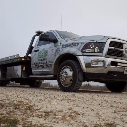 Logo from S&B Storage and Towing