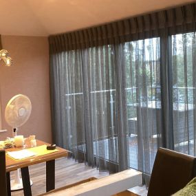 Bild von Elegance Curtains And Blinds