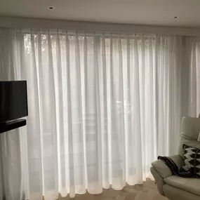 Bild von Elegance Curtains And Blinds