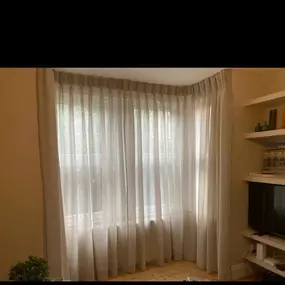 Bild von Elegance Curtains And Blinds