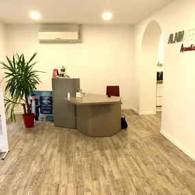 Bild von Audioprothésiste Évreux-Alain Afflelou Acousticien - Closed