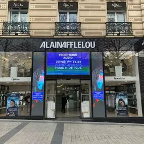 Bild von Audioprothésiste Paris Champs Elysées - Alain Afflelou Acousticien