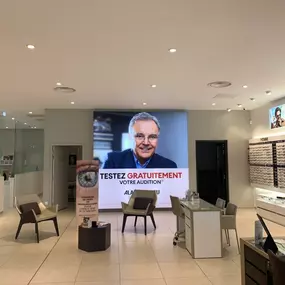 Bild von Audioprothésiste Vineuil-Alain Afflelou Acousticien